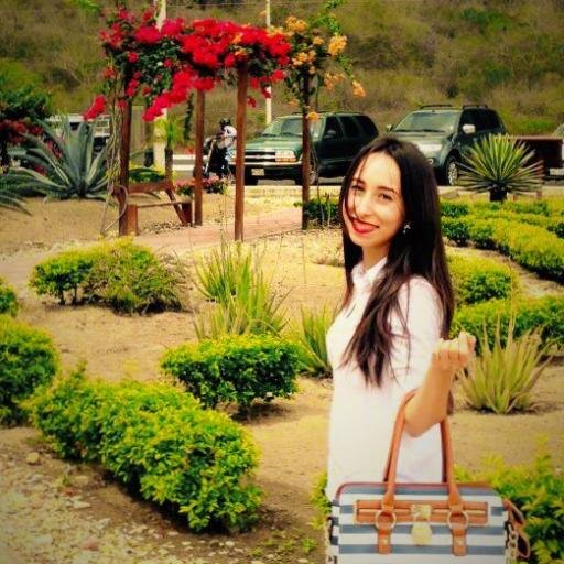 BazurtoYuly's profile picture. 