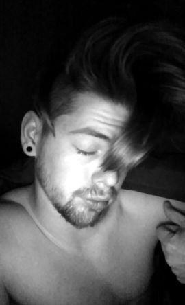 Sebastian_lovik's profile picture. 22 ⚫Norwegian
Instagram ⚫sebastianlovik