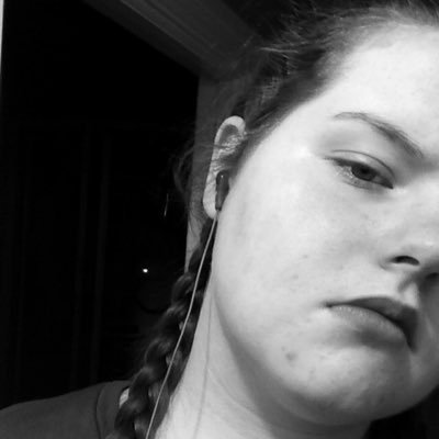 CiaraMurphy22's profile picture. Trying to think of a good bio is stressful.