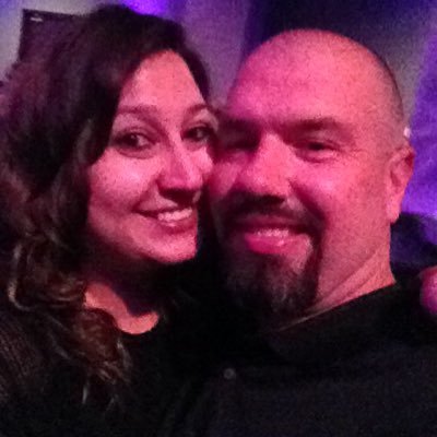 lynnie414's profile picture. Mrs. 4A 👨‍👩‍👧‍👧💍, Mama to Brynleigh,bonus mom to Dev and Lo, furmama, living the dream❤