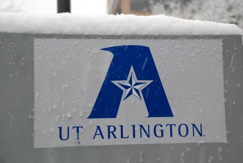 UTACOMMADVISING's profile picture. 