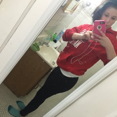 my names Kassey aka BarbieG I have a 2 year old son and twins that are in heaven I'm new to all this but I like new things