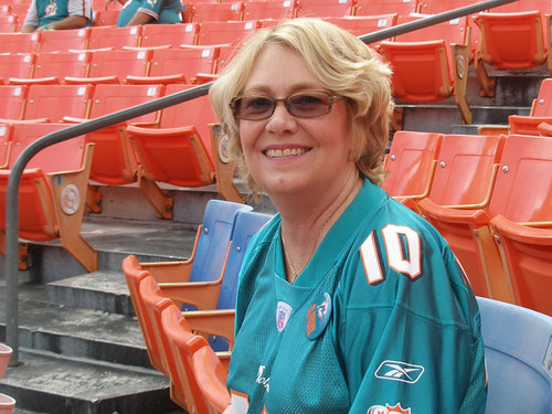 finfanwoman10's profile picture. A Dolphin fan since their inception. Born and raised in Miami and now living in Southern California.