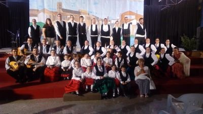 Asociación folklórica dedicada desde 1991 a difundir el folklore manchego y el rabanero