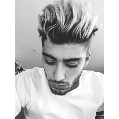 rpwithzain's profile picture. faites la queue. ⠀⠀⠀⠀⠀⠀⠀⠀⠀⠀⠀⠀⠀⠀⠀⠀⠀⠀⠀⠀⠀⠀