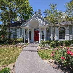 Pet friendly apartment homes, park like setting, swimming pool, & fully equipped kitchens are a few of our amenities. Call us today 821-376-8701!