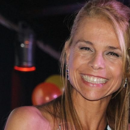 PalouFifi's profile picture. abandono esta RED únicamente me encontrarán en Fifipalou Instagram