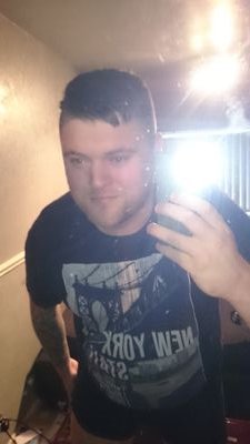 work for Eddie Stobarts Goole as a HGV driver . loves Motorbikes, Martial Arts, Tattoos i love and am proud to say im from the UK. also an animal lover.