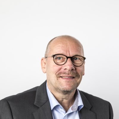 Let there be wine! - Enthusiastic wine lover and autodidactic wine expert. Soccer/sports fan. Esbjerg fB/Team Esbjerg. CruiseLover. Retired Dec 2025