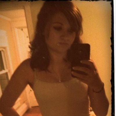 sweetxoaddictio's profile picture. 