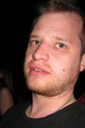 taylor_the_twit's profile picture. I like you.