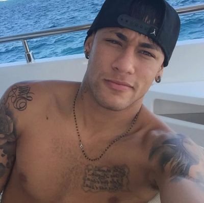 - você me faz sorrir, mesmo sem saber, mesmo sem querer, mesmo sem estar aqui @neymarjr ❤. 26.07.15 repetiria milhões de vezes esse dia se fosse possível ❤