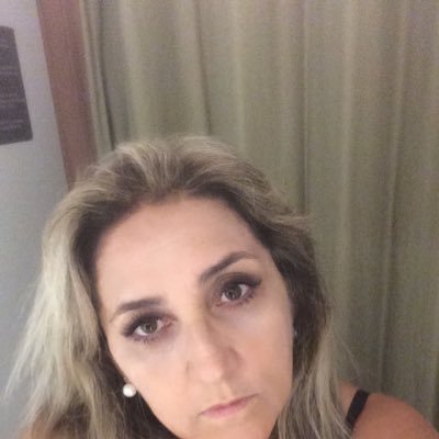 gilvaniaoliveir's profile picture. Sou uma pessoa autêntica,sincera,as vezes sincera demais,sou muito caseira,adoro televisão,e amo minha família.