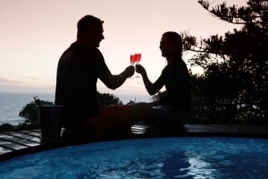 HoneymoonSA's profile picture. Honeymoon and Romantic packages in the Garden route of South Africa!