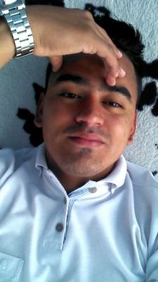 yeico_0322's profile picture. Dice mi dragón  que todos están locos.