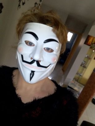 MadamePrisedete's profile picture. Un Mini et un maxi ronchon, une princesse, une maman débordée !