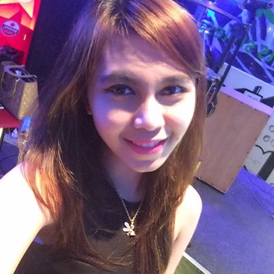 Female singer | Part of Dexter Band | Live PA You can also follow my ig : riarthapratiwi