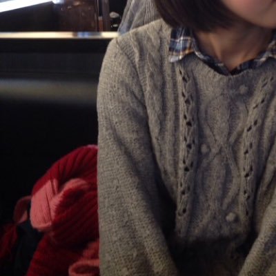 fpp31aaafu's profile picture. BRADIOと鶴とフィロのスが好きです٩( 'ω' )وバンドお笑いアイドルアニメ猫関係、たまに育児も呟きます。小さい人の親になりました。