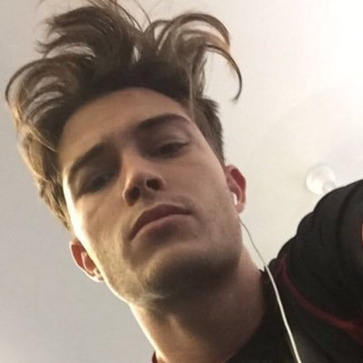 calerpg's profile picture. compte féminin @lenarpdm