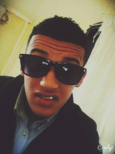 RomeshAbdul's profile picture. I FOLLOW back INSTANTLY...☺