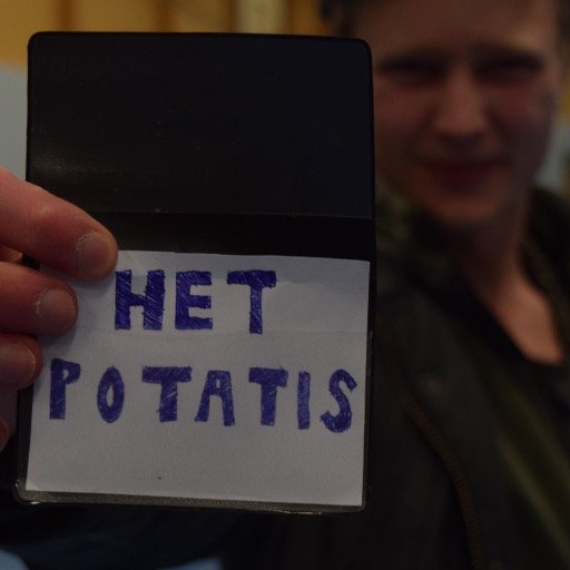 Fjaens's profile picture. Jag är gjord av papper