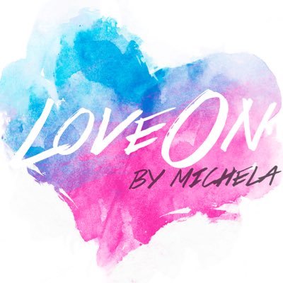 Identifícate con LoveOn. Únete comentando - #LoveOnByMichela / snapchat: pinbu_ec / Twitter personal @michelapinbu