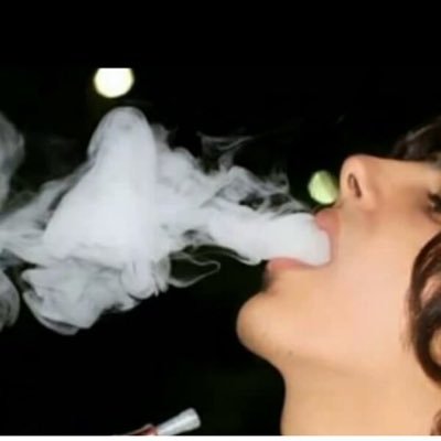 lole_lolo0070's profile picture. 