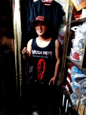 fadly52334984's profile picture. 