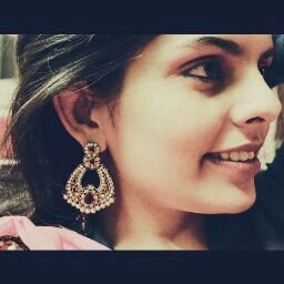 Deepikasingh13's profile picture. 