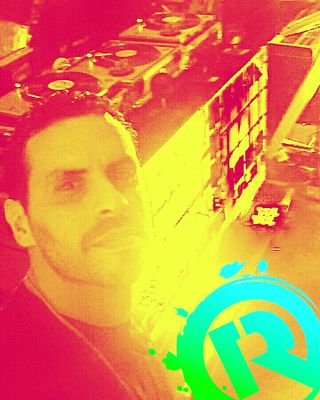 planetarakett's profile picture. Aqui hablamos de música, tecnología, deejays, discomoviles, lo retro, lo actual... Lo demás es Cambur y Peo!