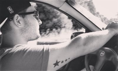 ~La vida es simple, tomar decisiones y no mirar hacia atrás..~