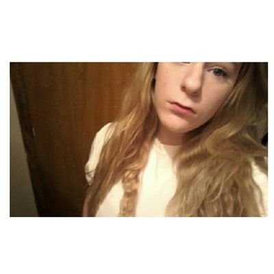 snapchat- love_nichole24 ~kik-brookielove24 ~instagram-nichole_b13
