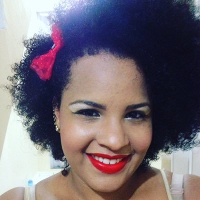Fui ao encontro de mim. Calma, alegre, plenitude sem fulminação. Simplesmente eu sou eu. e você é você. É vasto, vai durar. Clarice Lispector ♥
