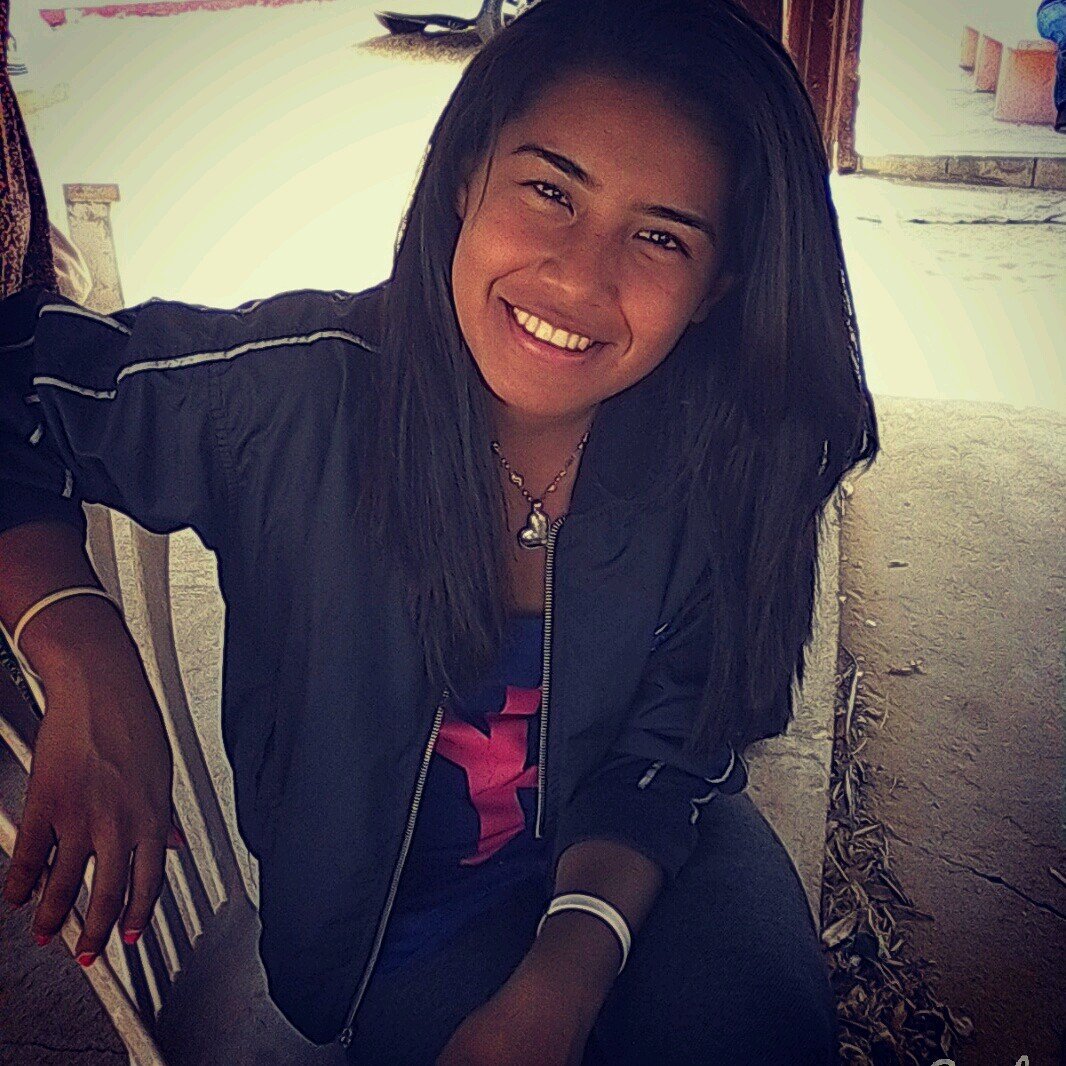 keylab03's profile picture. “Tenemos que pensar menos, y mandar a la mierda más.”