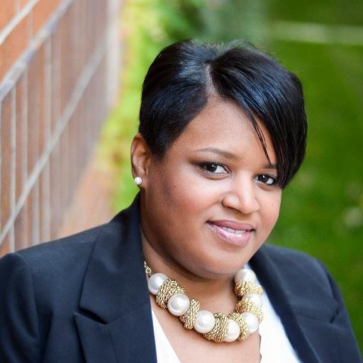 Travel Consultant & Owner  @UCTravelistas  New Vlogger - That Travelista TaNisha 

Book Club Guru @BCUniversity101 Author of The Ultimate Book Club Experience.