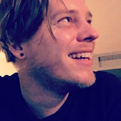 stefanvdvlag's profile picture. We dream, and we build. We never give up.