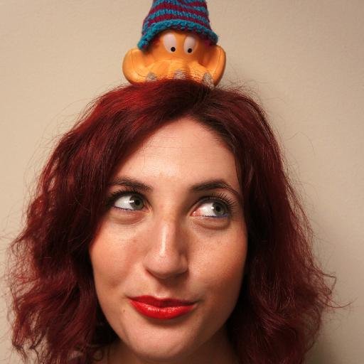 Composer, singer, developer of QT singing method. Queer fan of pettable hamster books & orange octopuses. PhDing at @BirmCons, @Nonclassical associate composer.