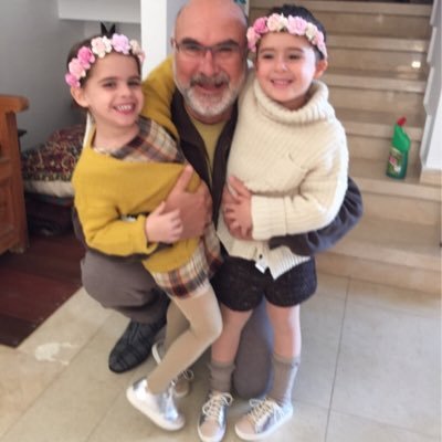 חוקר בכיר ועורך ראשי לשעבר של