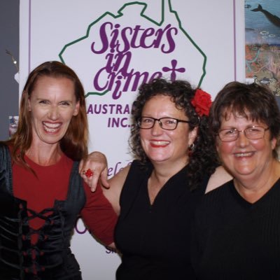 kyliesfox's profile picture. Mum, Writer, Editor - sometimes in that order!