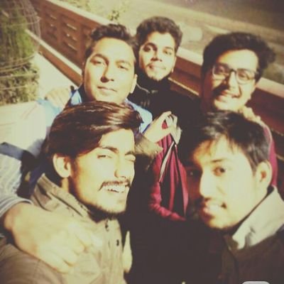 thebinarytrio's profile picture. SDE-2 @ Amazon