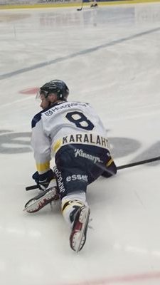 HJkoskilampi's profile picture. Fotbollsfarsa å Hockeynörd
