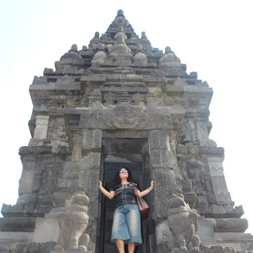 JengTiti's profile picture. 