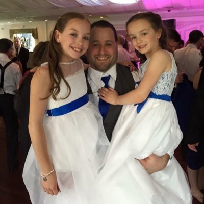 eroz25's profile picture. Private Investigator. 29. Astoria.                             IG: IAMEWEEZYY