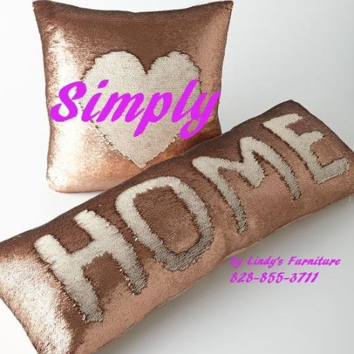 simplyhometwitt's profile picture. 