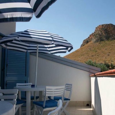 _VictoriaHouse_'s profile picture. Welcome to SCOPELLO (Sicily)! #Food#Travel#Mediterranean Culture and History. A Sicilian way to approach the Life! info@victoriahouse.it