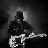 Mick Mars (@mrmickmars) 's Twitter Profile