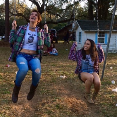 sarahkern15's profile picture. 