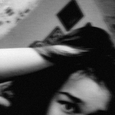 hellawita's profile picture. art enthusiast. bands geek // benji ??