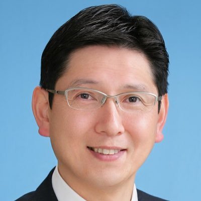 大町市議会公明党の太田昭司（おおた・しょうじ）と申します。現在４期。自分のこれまでの経験を通し、教育、福祉、文化政策などに取り組んでまいりました。人口減少時代の地方議員の重責を日々痛感しています。プライベートでは音楽を愛してます（聴くだけですが）。