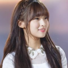 girlyewon's profile picture. - 최예원's roleplayer